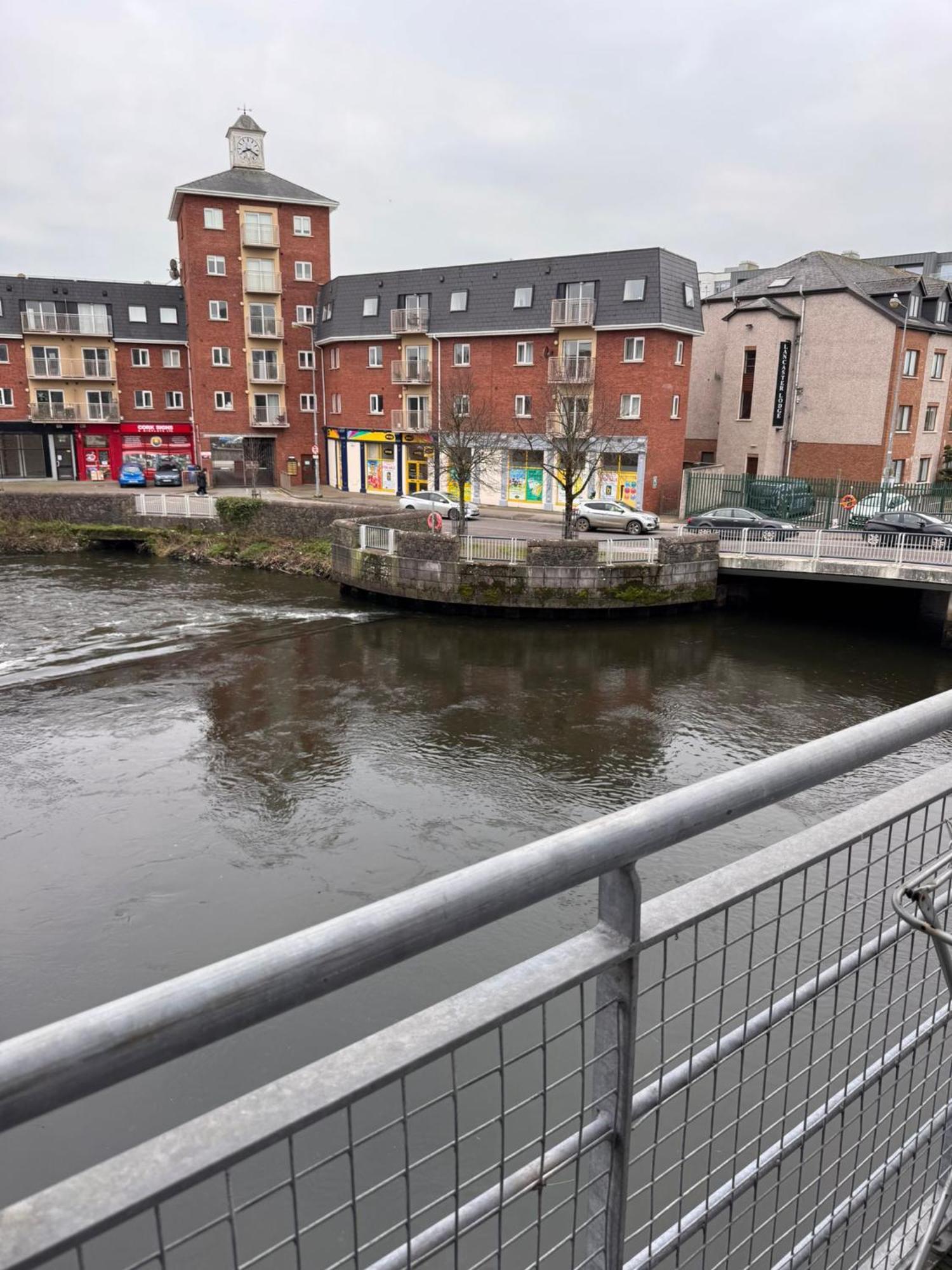 Washington Street Apartment Cork Luaran gambar